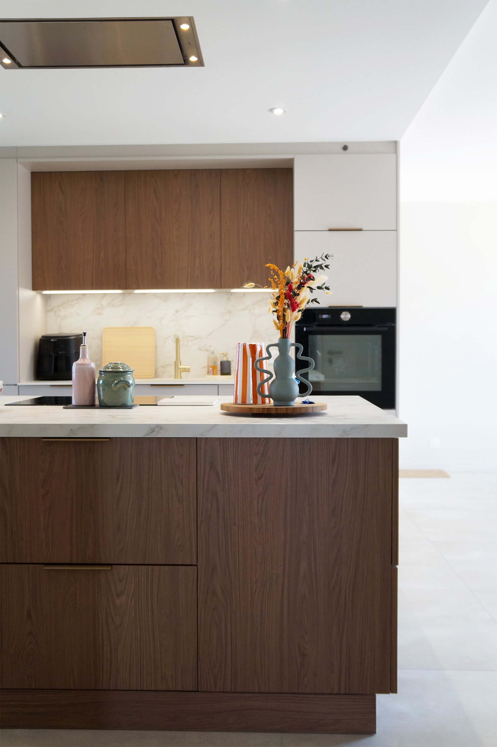 cuisine chic sur-mesure réalisée aux Herbiers (85)